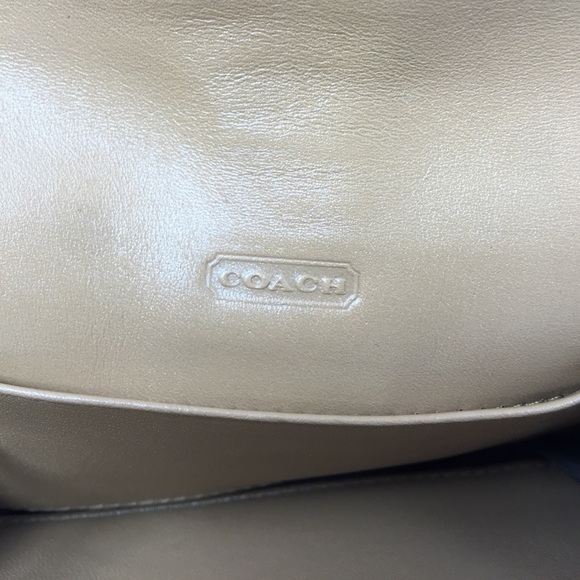 Coach genuine leather trifold wallet - Picture 5 of 8